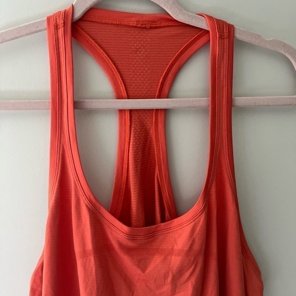 LULULEMON Swiftly Tech Racerback Tank Top 2.0 *Race Length Women’s - Picture 3 of 5